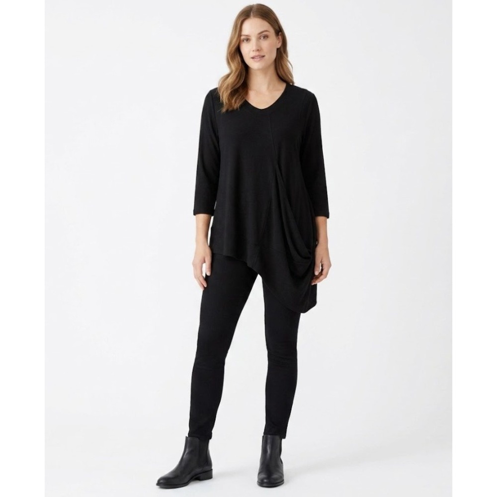 Sympli size 10 Black Stretch Knit Asymmetric Artsy 3/4‎ Sleeve Pullover Top
